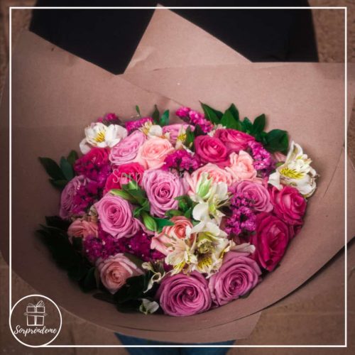 Alternative view of Bouquet suspiros