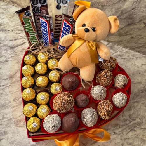 Corazon con peluche